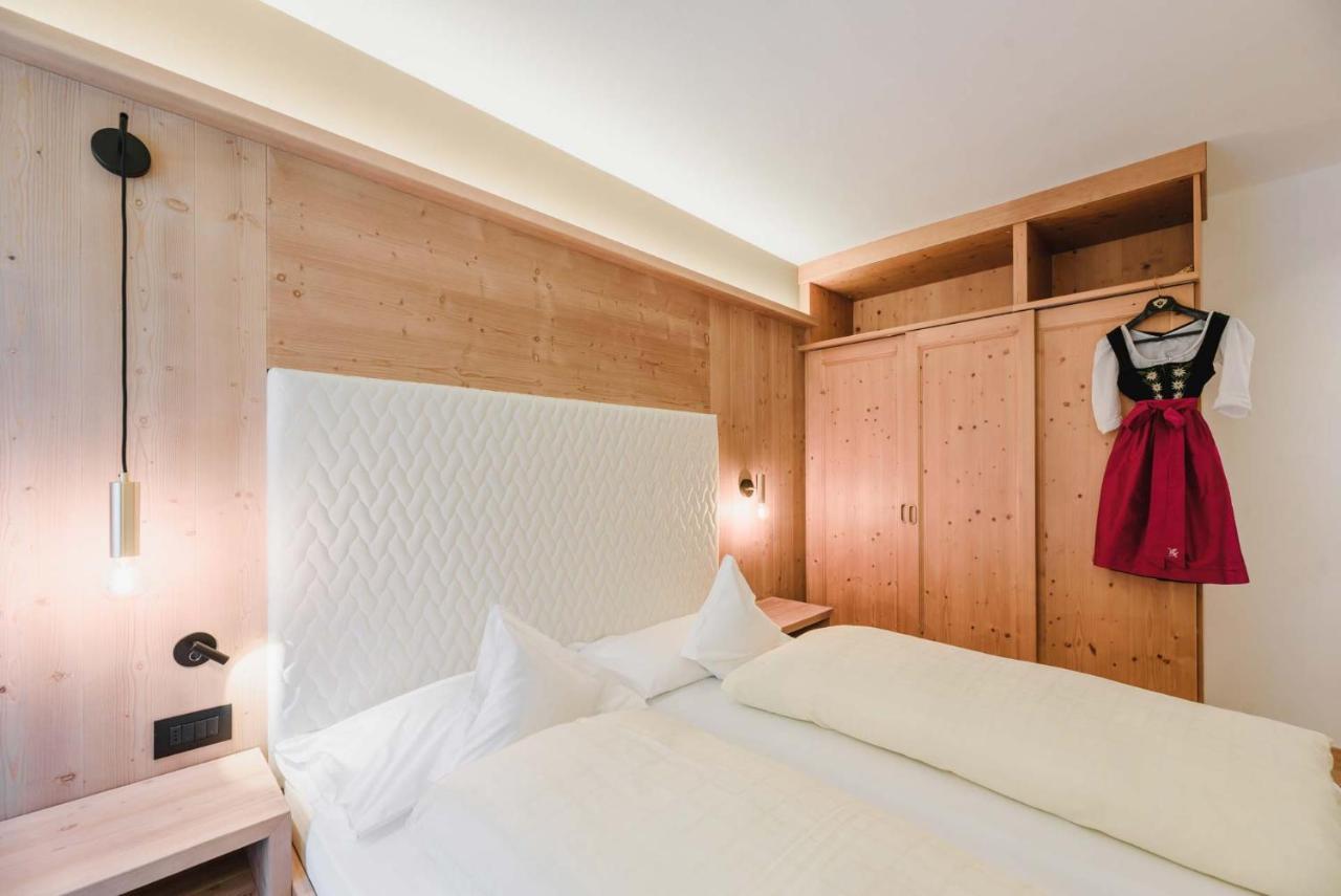 Cesa Edelweiss Living & Spa Campitello di Fassa Eksteriør billede
