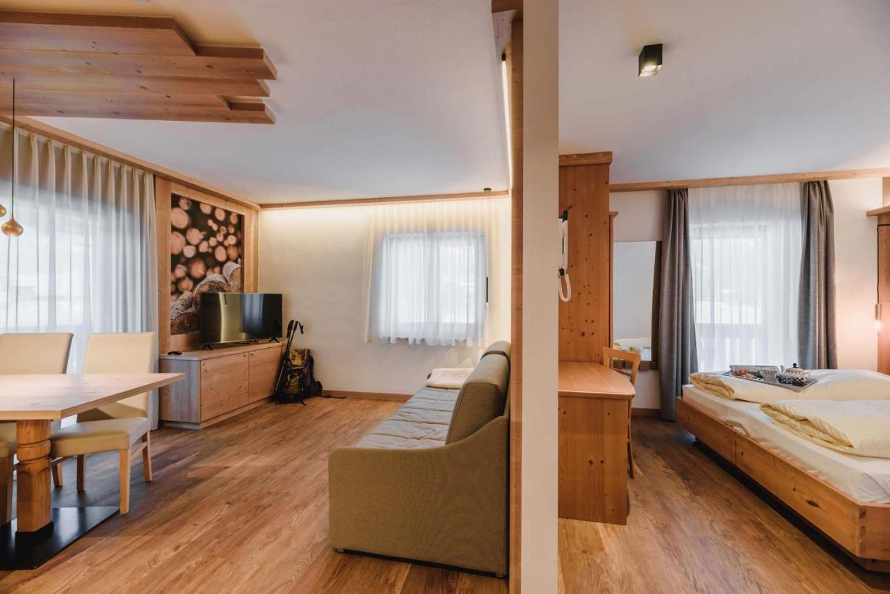 Cesa Edelweiss Living & Spa Campitello di Fassa Eksteriør billede